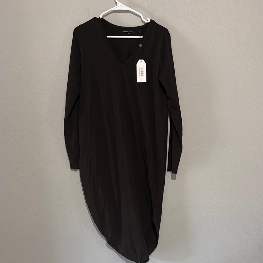 Universal Standard Elegant Black V-Neck Dress Geneva dress - Picture 3 of 8